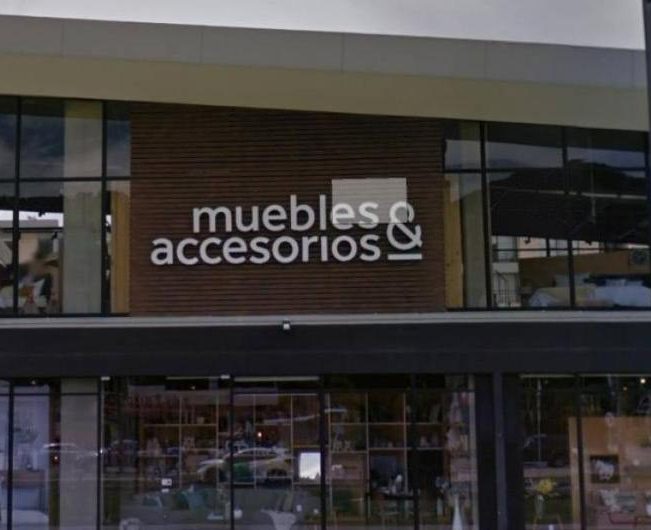 Muebles y Accesorios